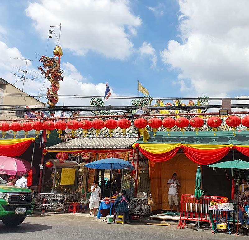 ศาลเจ้าพ่อเสือ เสาชิงช้า ไหว้ บูชา ขอพรปีใหม่ 2567 แก้ปีชง