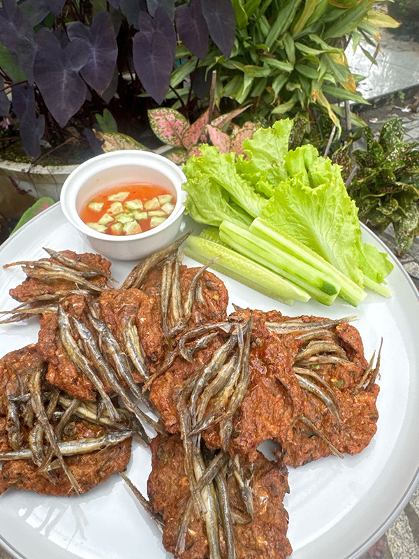 ปลาเห็ด ทอดมันปลา Thai fish cake เมนูอาหารไทย สูตรอาหารไทย
