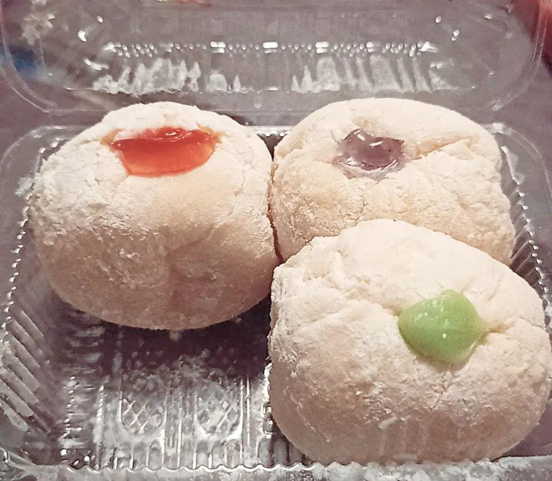 โดนัทมีไส้