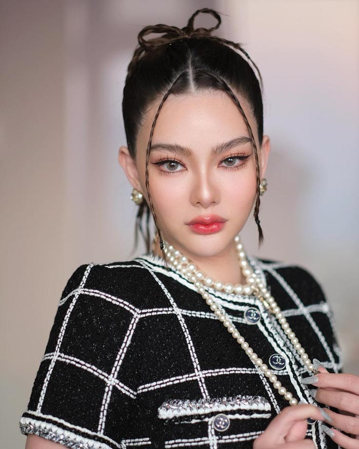 ดิว อริสรา