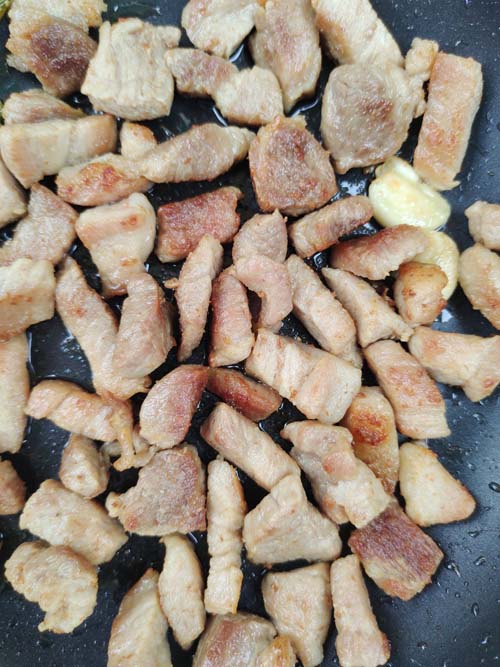 หมูคั่วพริกเกลือ
