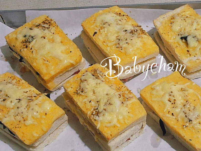 คร็อกเมอซีเยอ (Croque-Monsieur) อาหารเช้า แซนด์วิช สูตรขนม
