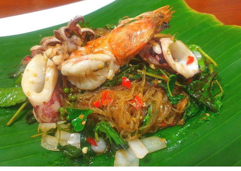 ร้านราดหน้าเดลิเวอรี่