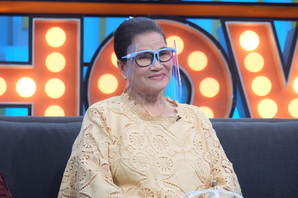 ป้าแมว รุ่งกานดา