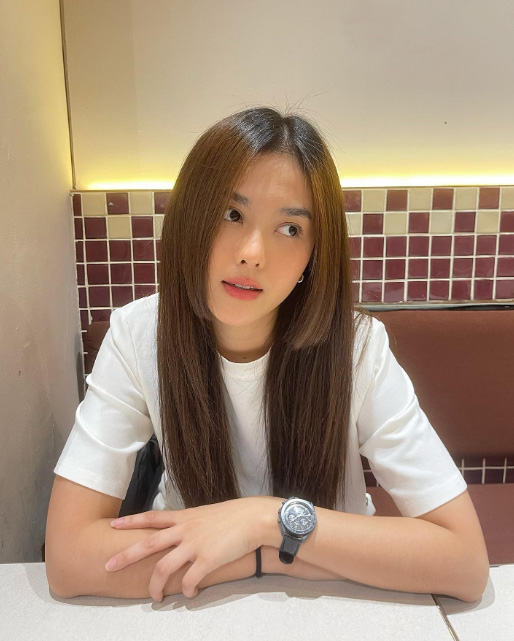 กุ๊กกิ๊ก มรกต ประวัติ