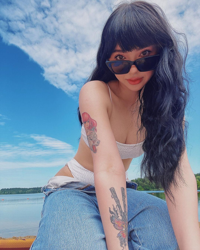 พลอยชมพู ญานนีน