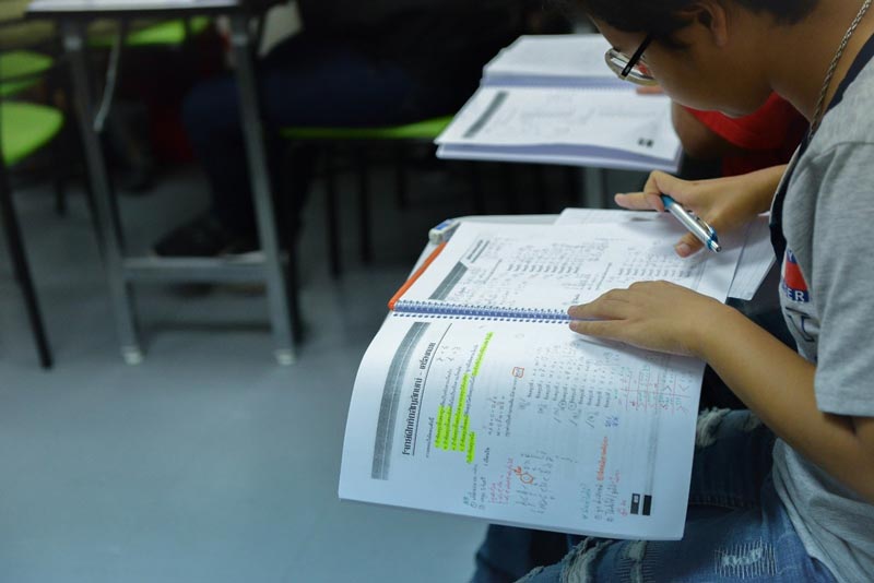 รศ.สมชัย ศรีสุทธิยากร