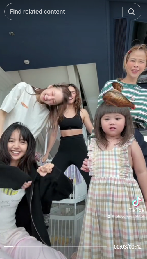 ลิซ่า BLACKPINK