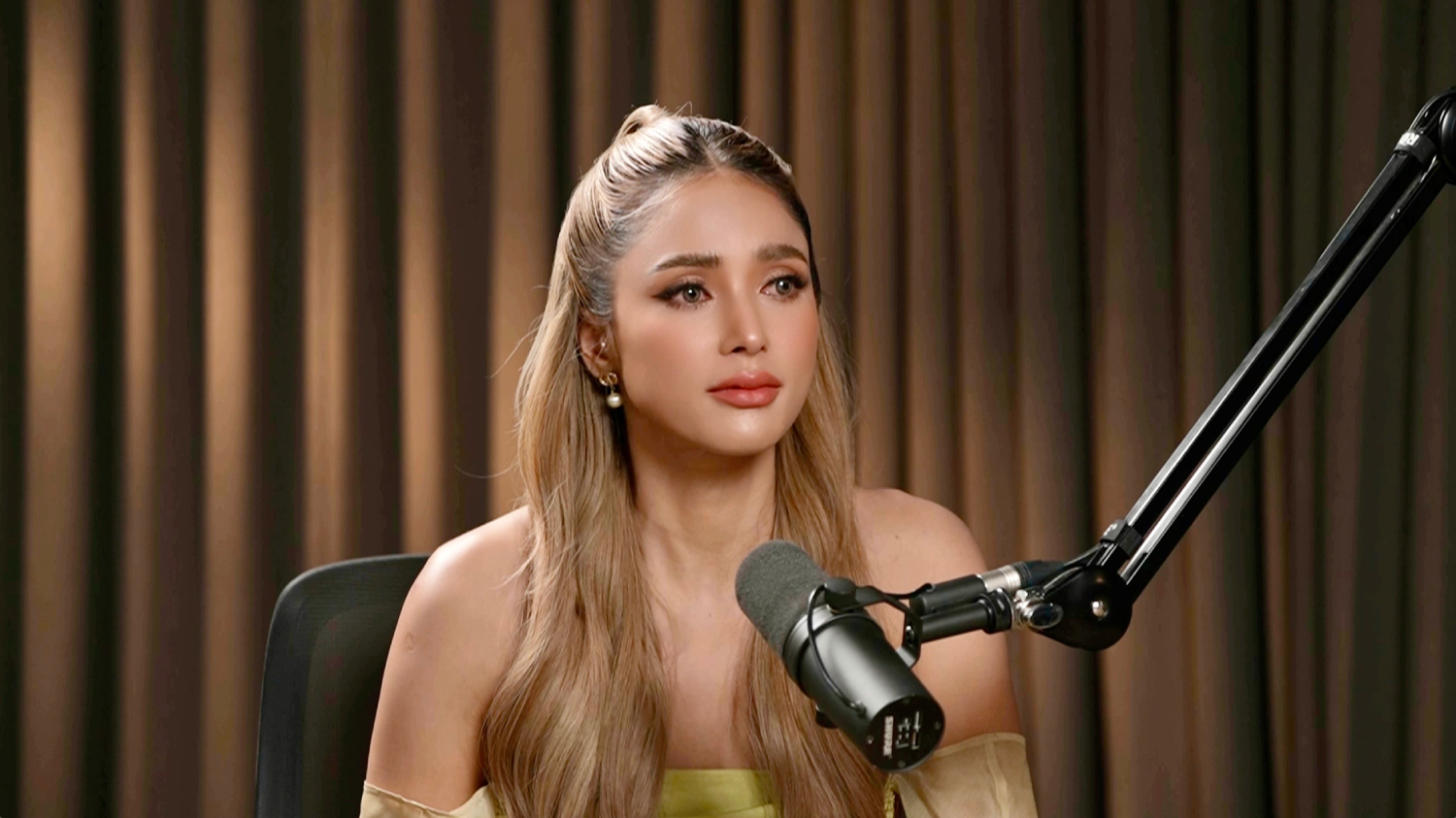 อุ้ม ลักขณา 