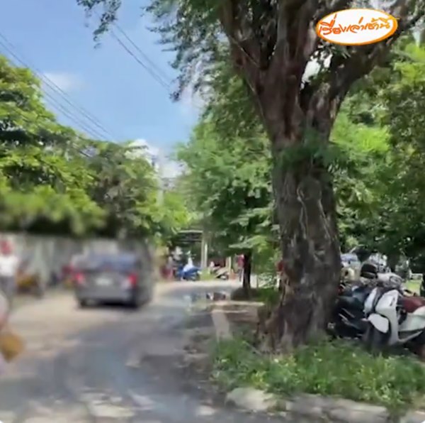 แม่กับแฟนบอสมิน พีชญา เข้าเยี่ยมในเรือนจำวันแรก