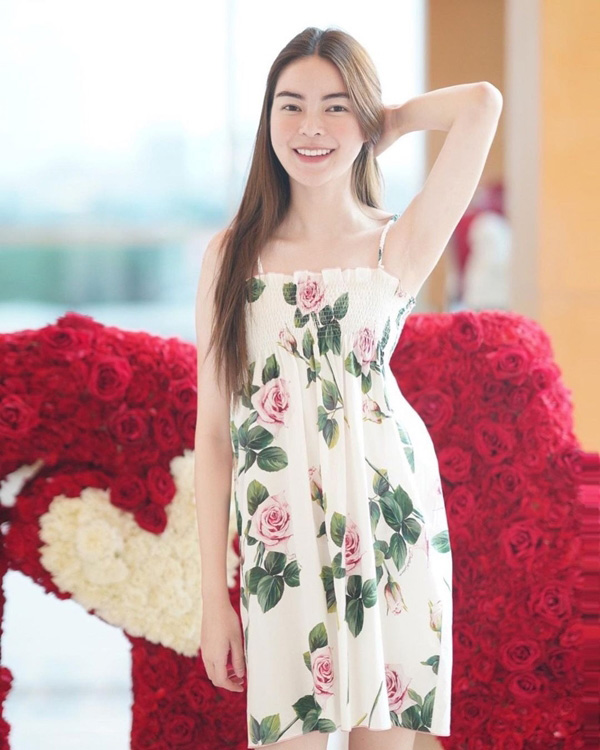 เอวา ตลกหกฉาก