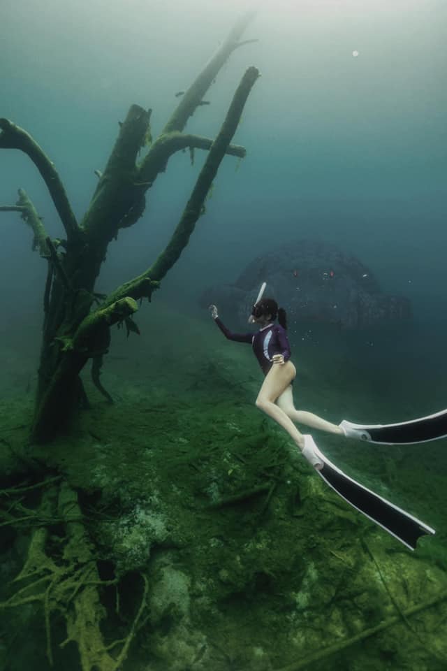 นักดำน้ำ