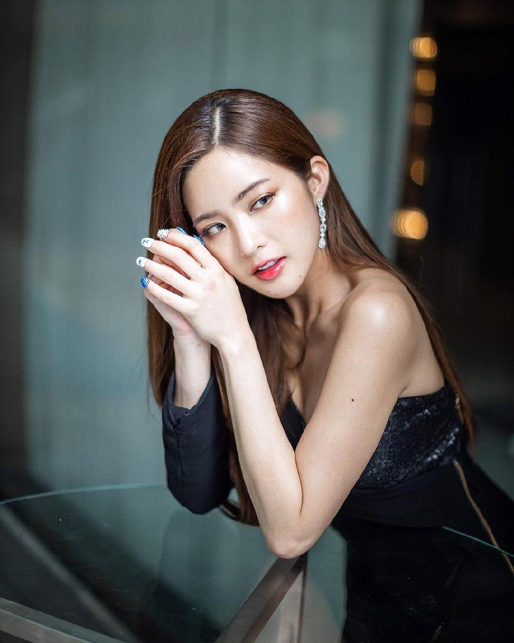 สาวหมวย