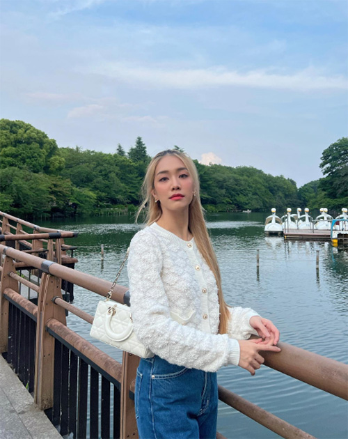 แต่งตัวไปวัด