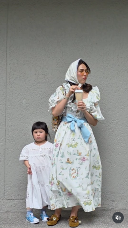 น้องแอบิเกล เปิดโหมดดาราสาว