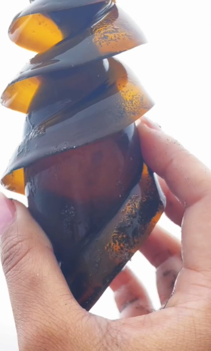 วัตถุประหลาด