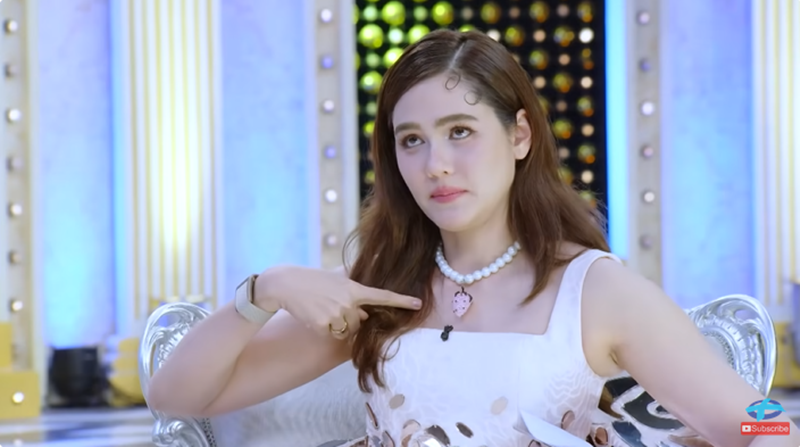 ชมพู่ อารยา