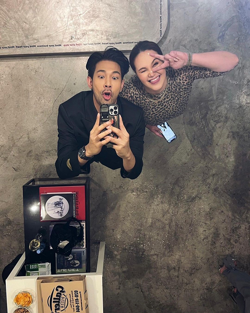 บุ๊ค สิศพัชศ์ แย้มสถานะ ทาทา ยัง เรียกแฟนได้มั้ยไม่รู้