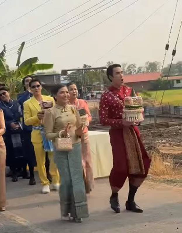 น้องสาว น้องชาย ณเดชน์