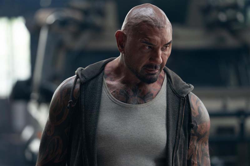 เดฟ บอทิสต้า ในบทบาทนักล่าสมบัติ Jake จากหนัง Afterburn