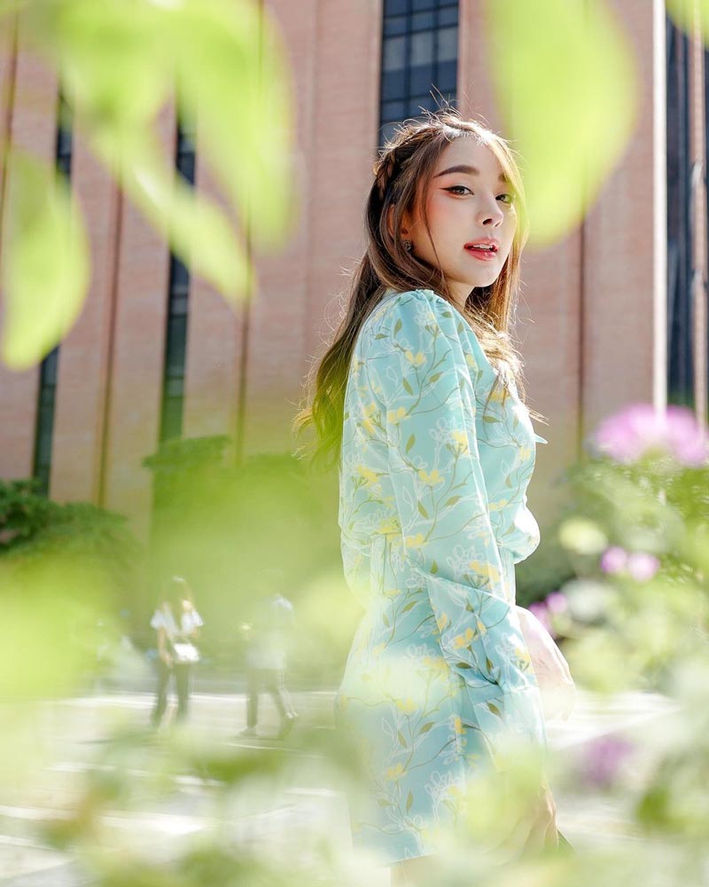 หญิงแย้ นนทพร