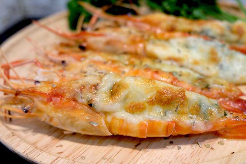 กุ้งอบชีส