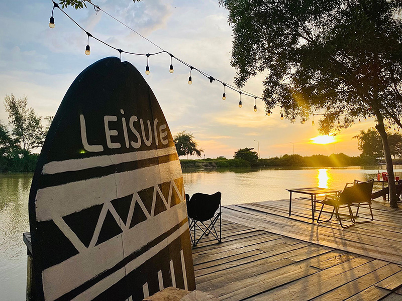 Leisure café n bar ร้านคาเฟ่ระยอง