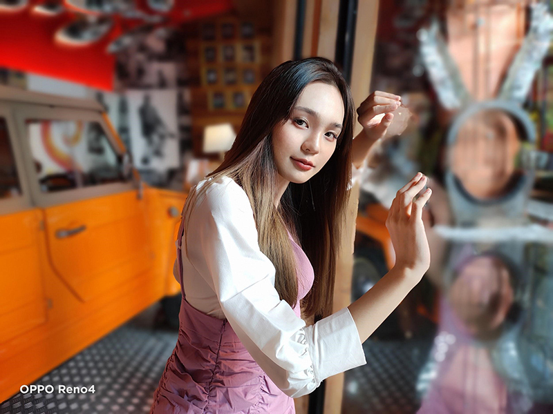 OPPO Reno4