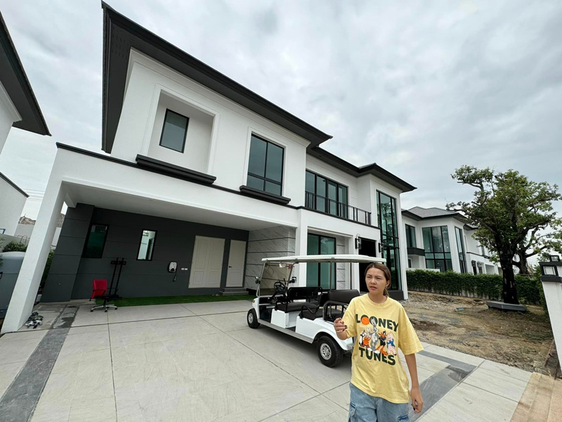 บ้านใหม่ ก้องห้วยไร่