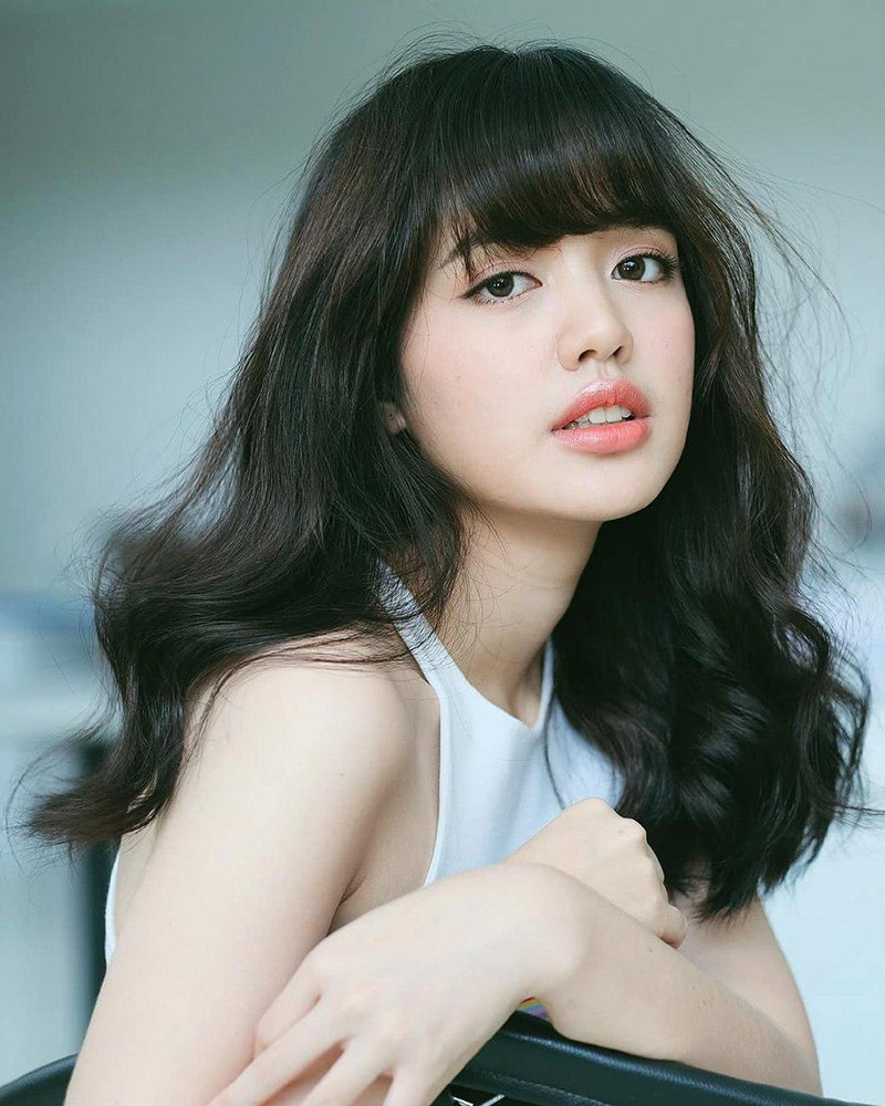 ทรงผมหน้าม้า