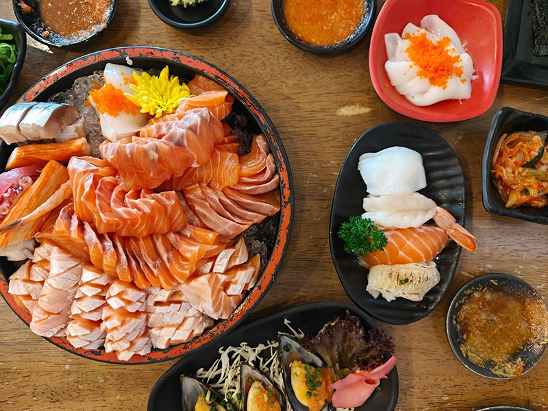ร้านบุฟเฟ่ต์ไม่จำกัดเวลา Nari Buffet&Japanese Restaurant