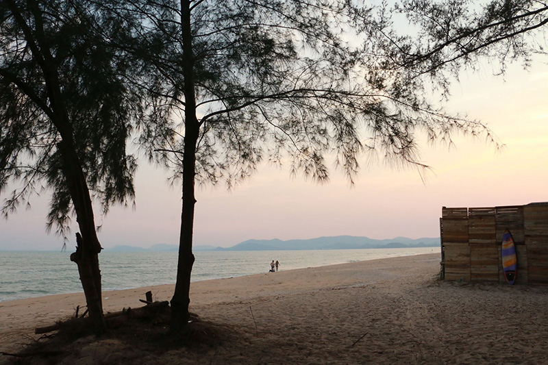 ที่พักหน้าร้อน 2568 ติดทะเล