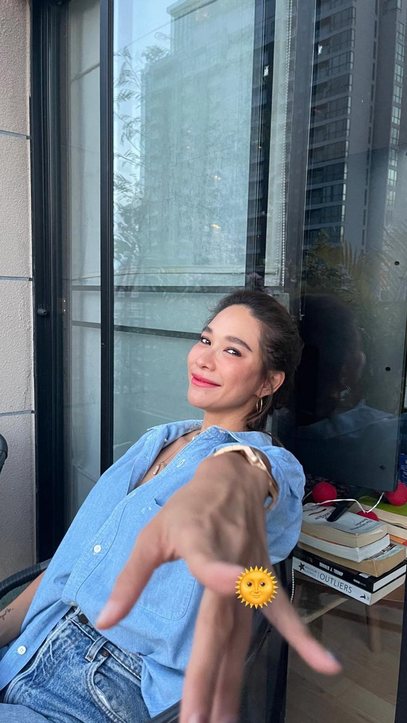 พลอย เฌอมาลย์