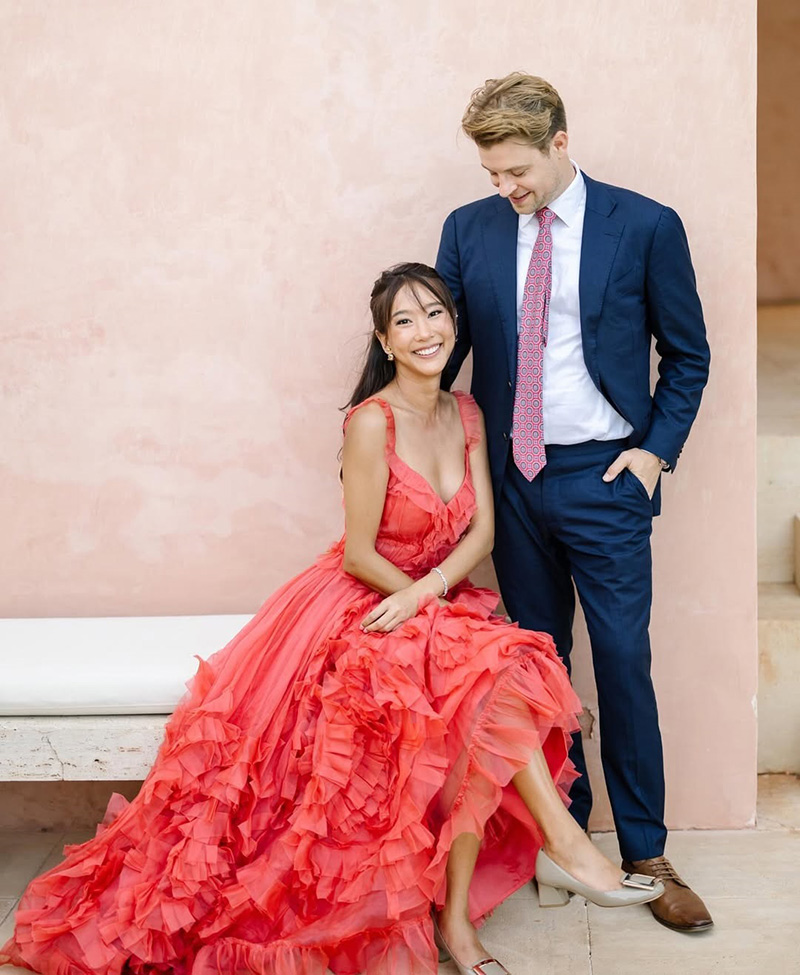 โบ ธัญญะสุภางค์ ถูกแฟนหนุ่มฝรั่งหน้าหล่อ คุกเข่าขอแต่งงานสุดโรแมนติก