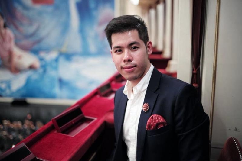 มอส นนทวัฒน์