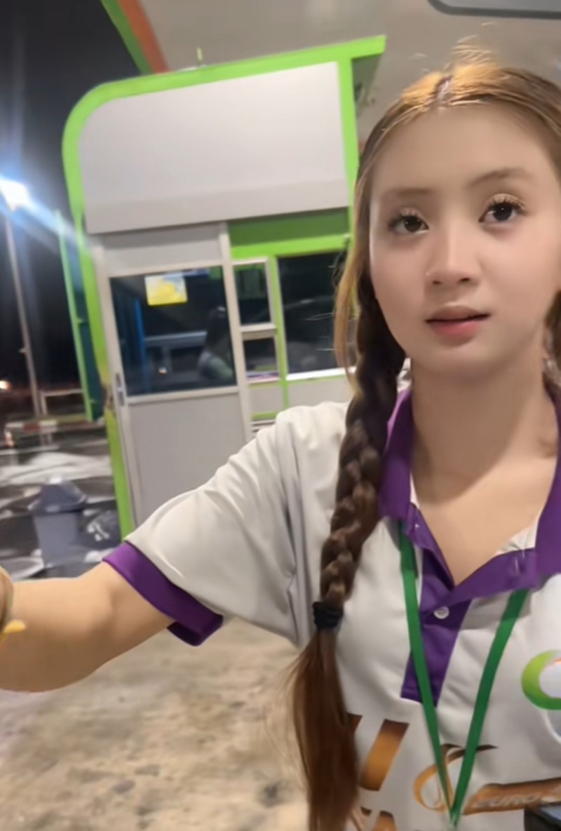 เด็กปั๊มสวย