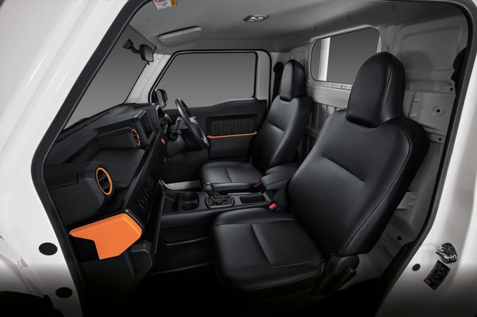 toyota hilux champ