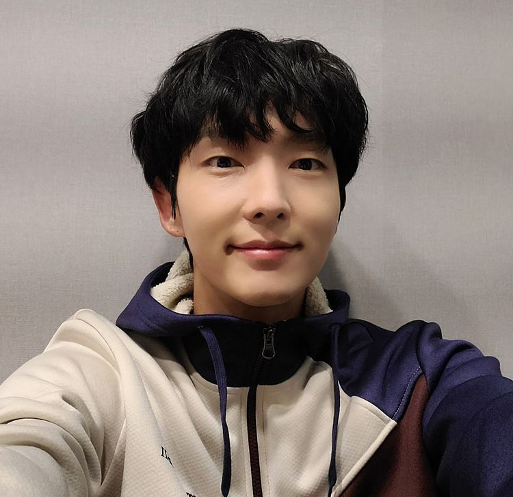 อีจุนกิ