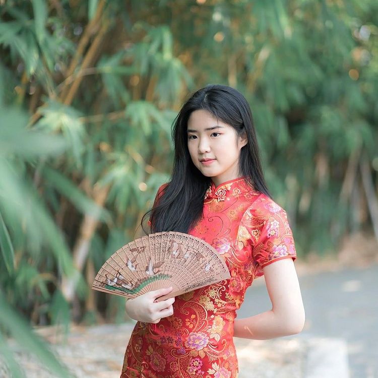 แพร พิมพ์อารยา