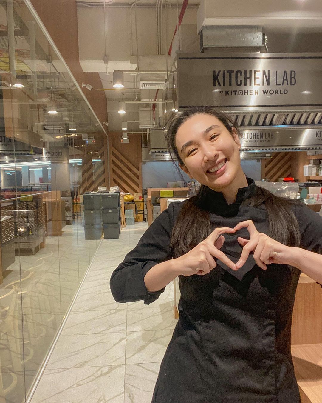 กระติ๊บ ชวัลกร