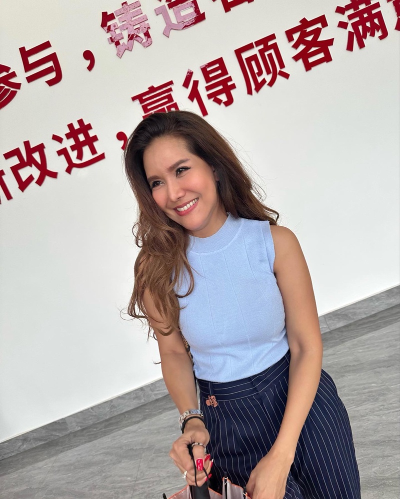 ต้อม รชนีกร