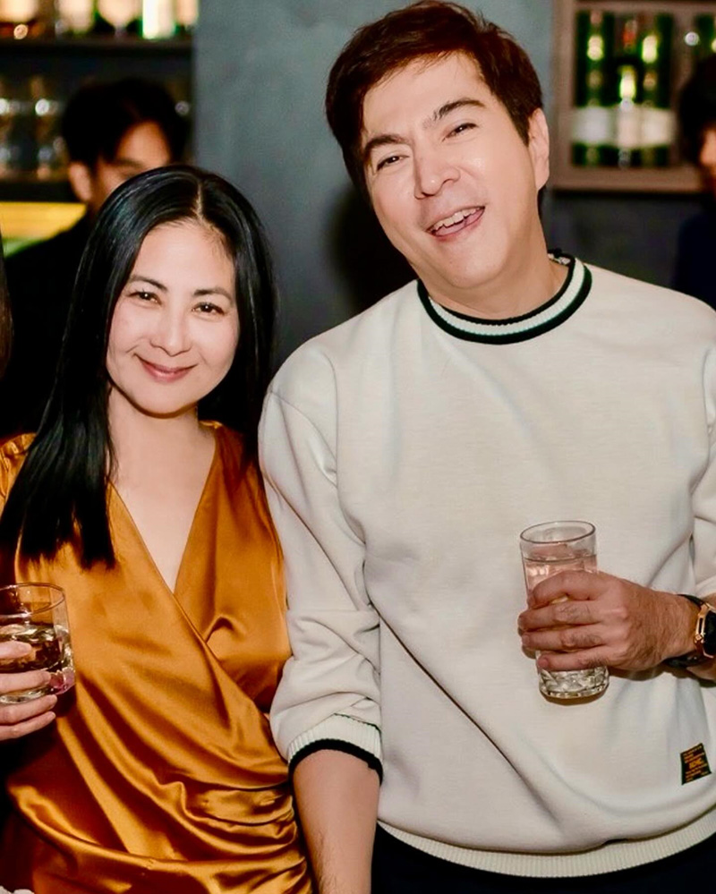 มุก มาริษา ภรรยา แซม ยุรนันท์ โพสต์ครบรอบแต่งงาน 30 ปี