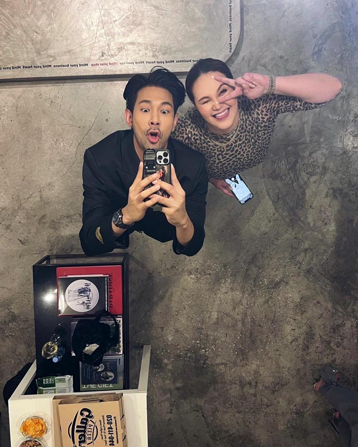 ทาทา บุ๊ค