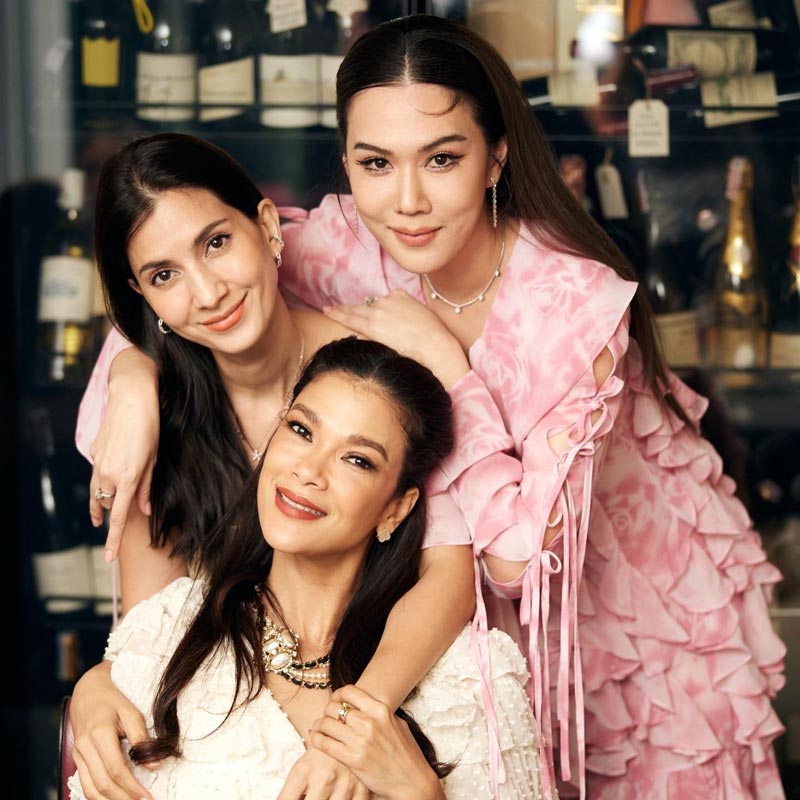 ปาร์ตี้วันเกิด เมย์ เฟื่องอารมย์