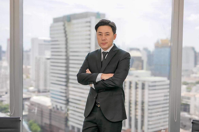 ทนายตั้ม ษิทรา ประวัติทนายความขาลุยชื่อดัง ที่ตอนนี้กำลังอยู่ในกระแสร้อน