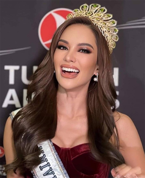 แอนนา เสืองามเอี่ยม