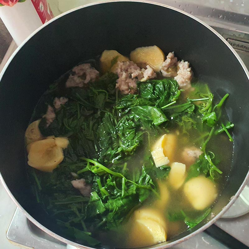 แกงจืดตำลึงเต้าหู้หมูสับ