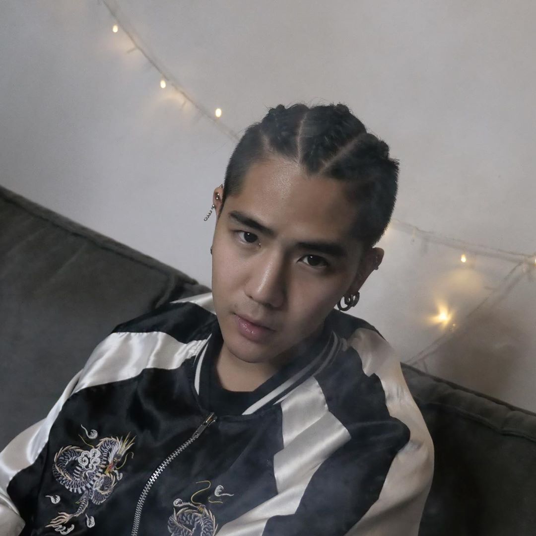 นิก คุณาธิป