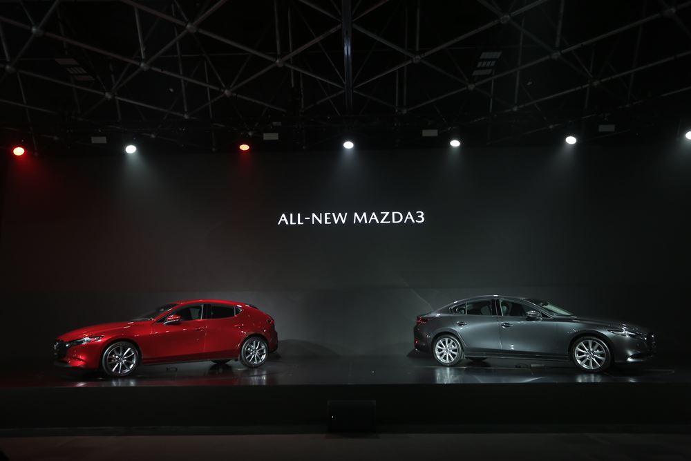 MAZDA3
