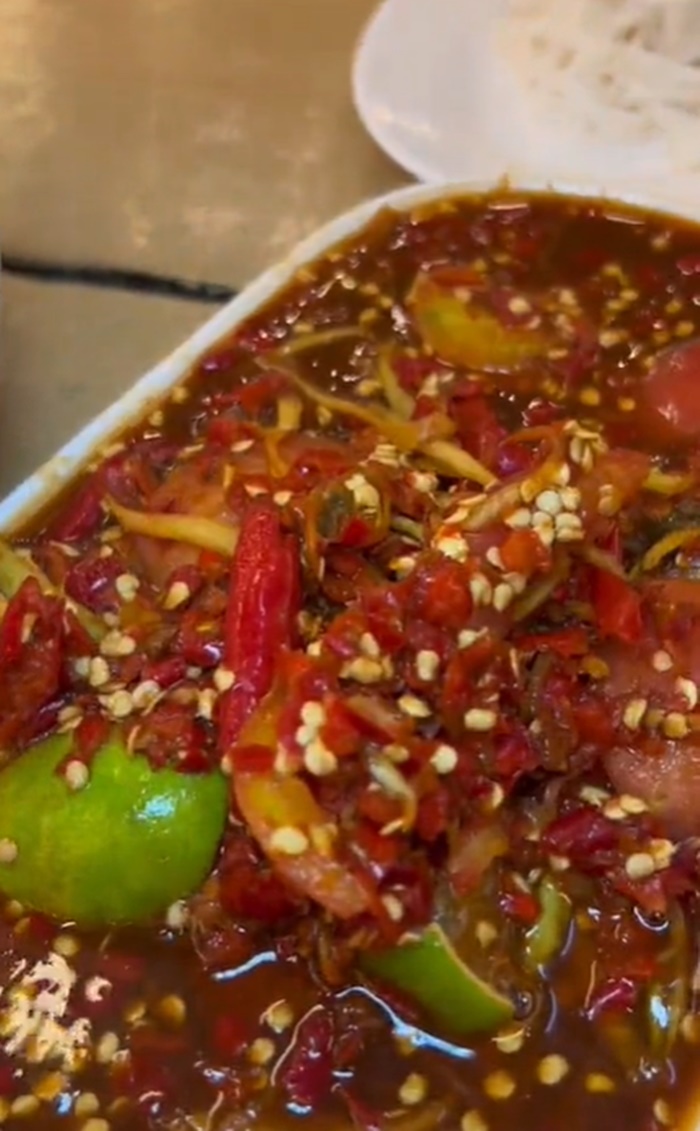 กินส้มตำ